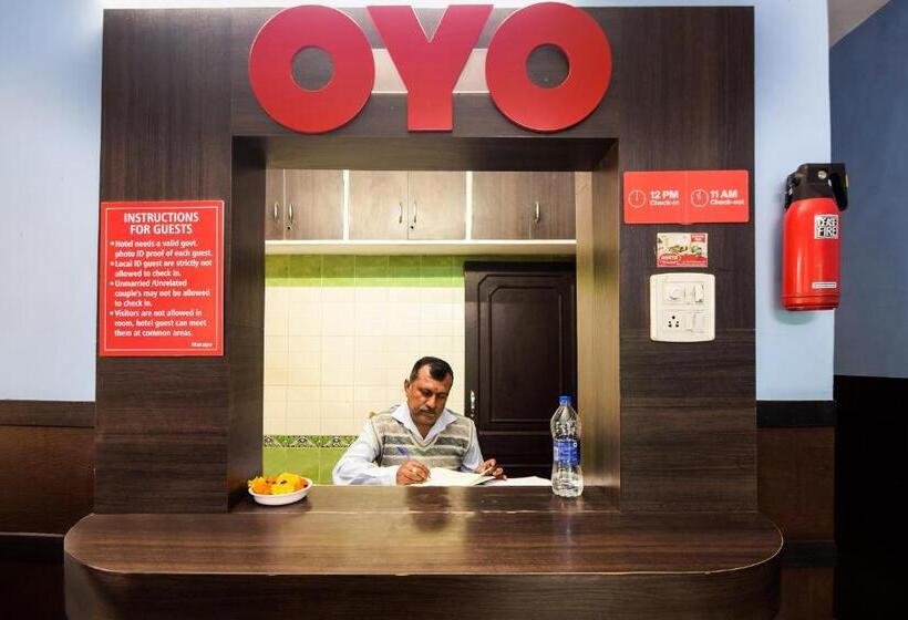 ホテル Oyo 24408 Nirmala Guest House