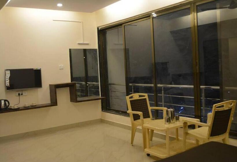 Hotel Shalini Excellency