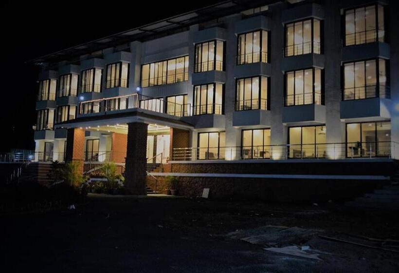 Hotel Shalini Excellency