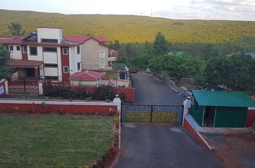 Hotel Shalini Excellency