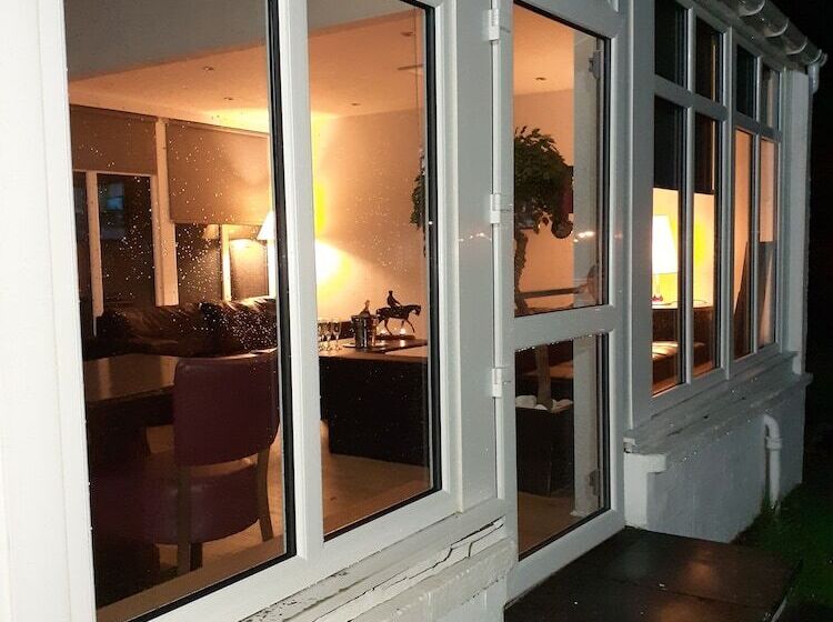 The Speyside Hotel And Restaurant