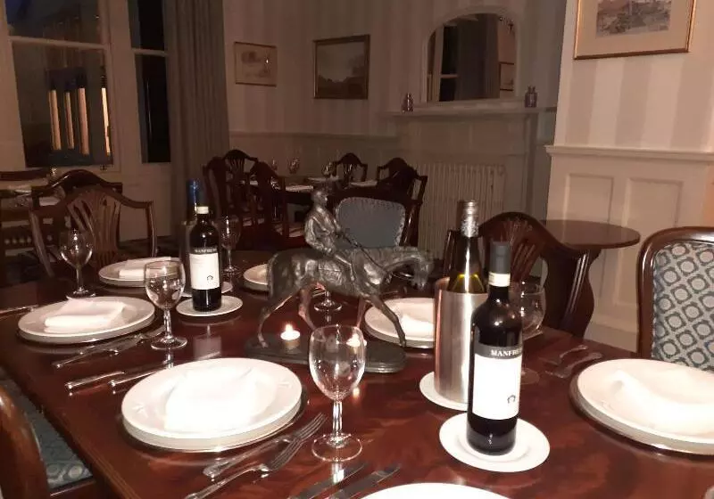 The Speyside Hotel And Restaurant