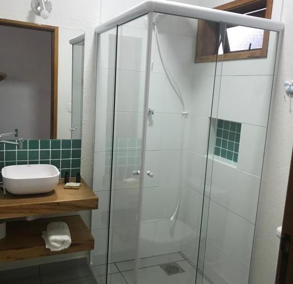 پانسیون Nai'a Suites