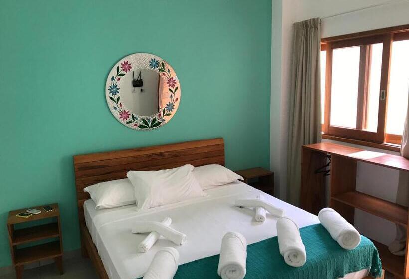 پانسیون Nai'a Suites