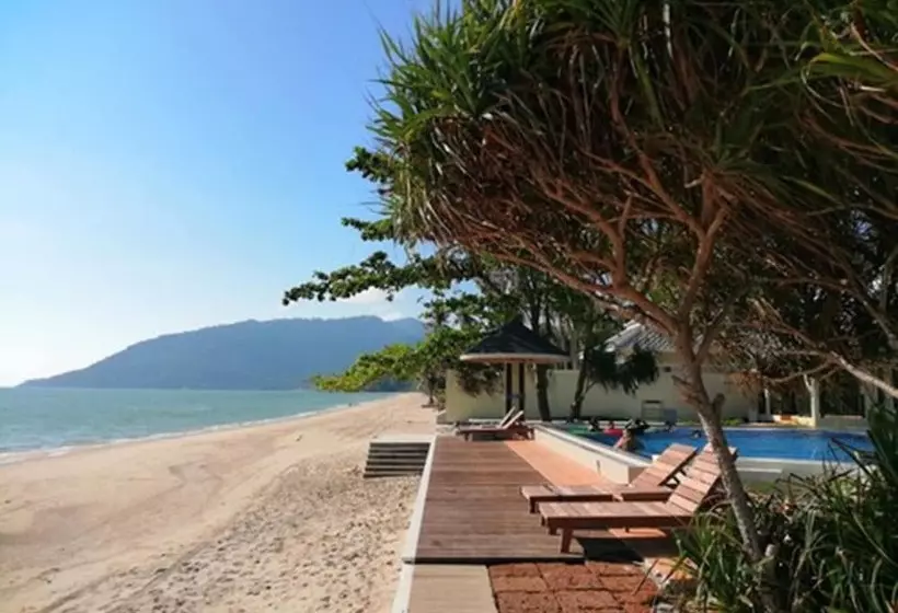 Lomakeskus Wis Beach Khanom