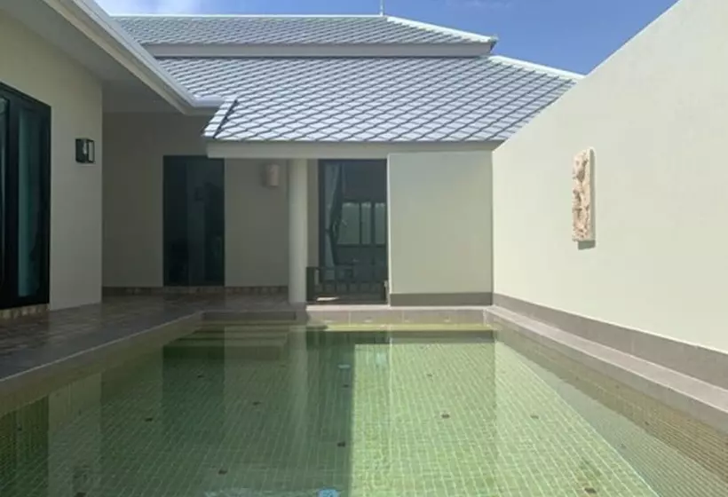 Lomakeskus Wis Beach Khanom