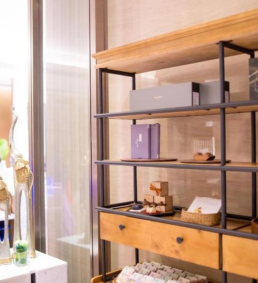 Zenith Hotel Near Train Station & The Mixc