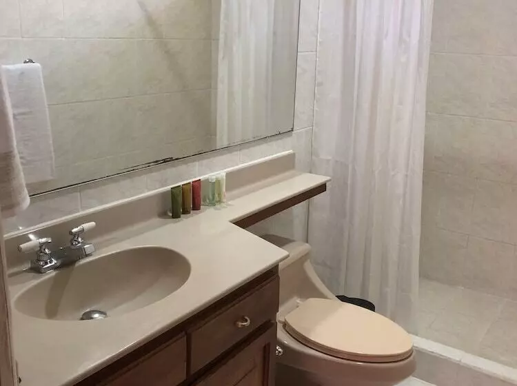 تختخواب و صبحانه La Casa De Cariari Al Golf