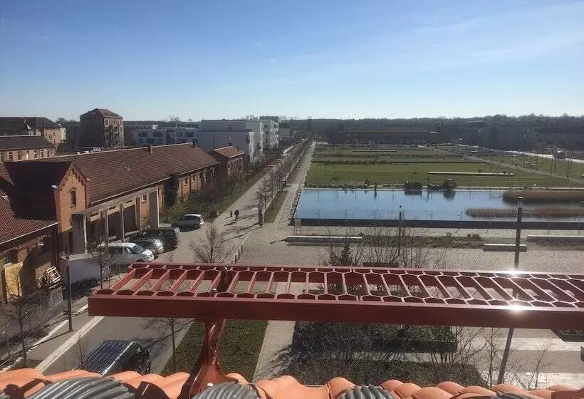 Amelie No 1 Hotel & Appartements