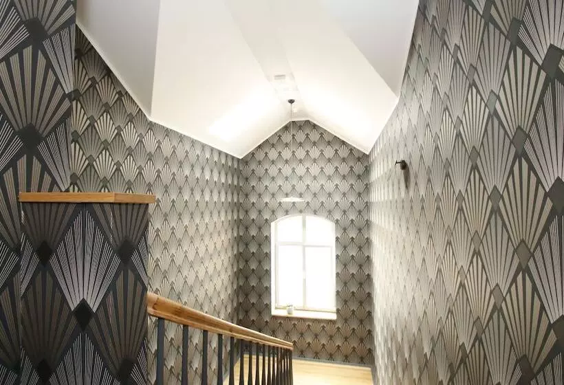 Amelie No 1 Hotel & Appartements