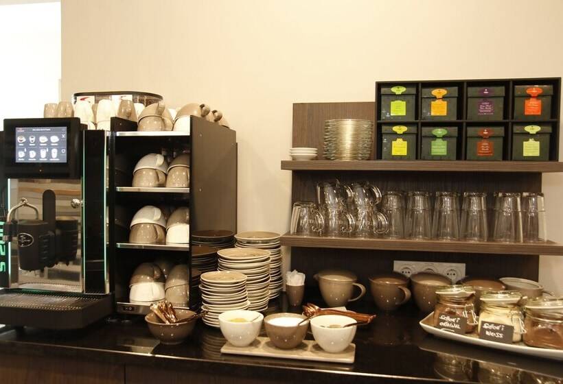 Amelie No 1 Hotel & Appartements