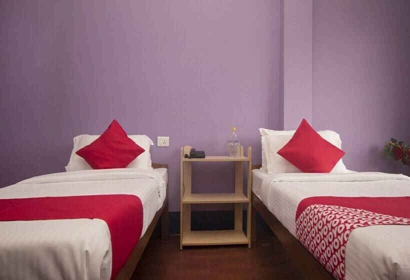 Hotell Oyo 15844 Comfort Zone