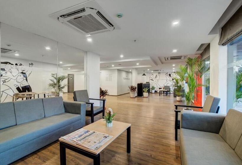 هتل OYO Townhouse 071 Brookfield