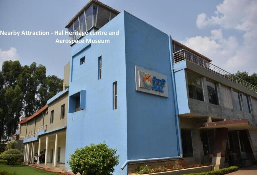 هتل OYO Townhouse 071 Brookfield