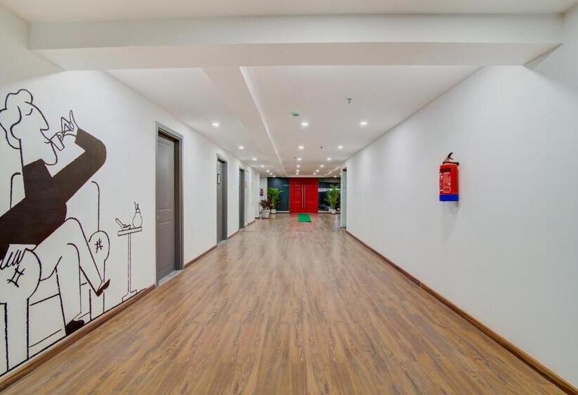 هتل OYO Townhouse 071 Brookfield