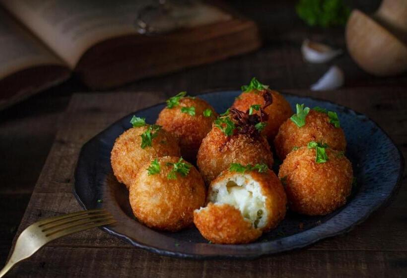 هتل OYO Townhouse 071 Brookfield