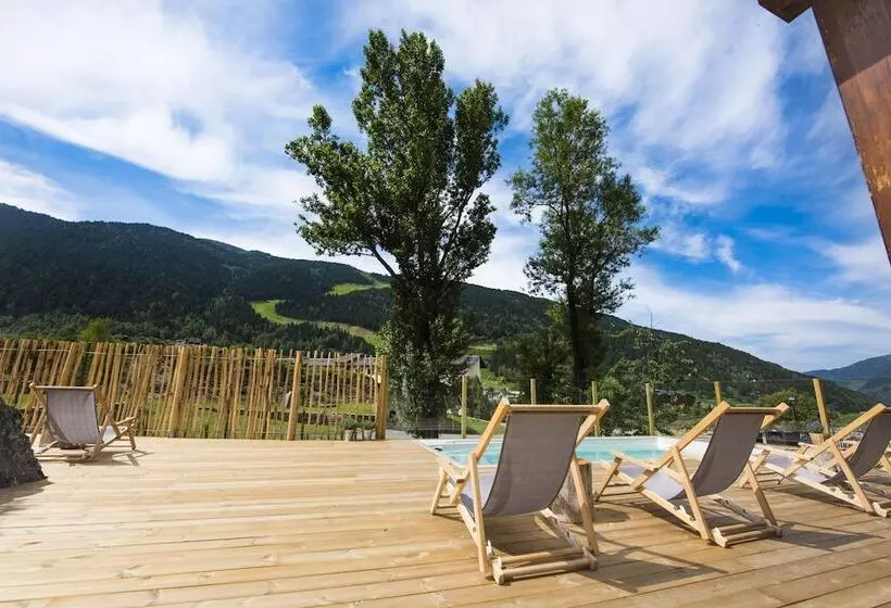 Mountain Hostel Tarter