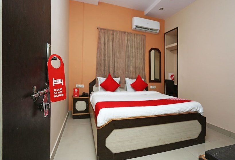 Oyo 14711 Hotel Natraj