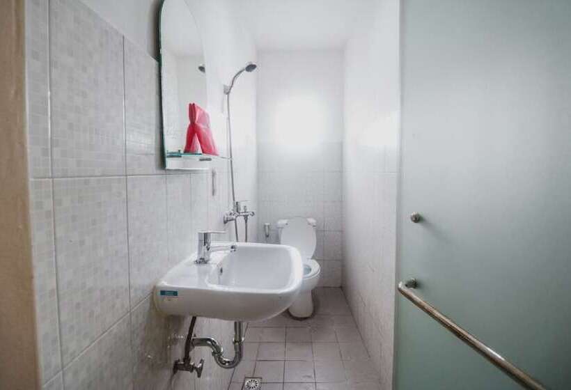 פנסיון Reddoorz @ Pandu Raya Bogor