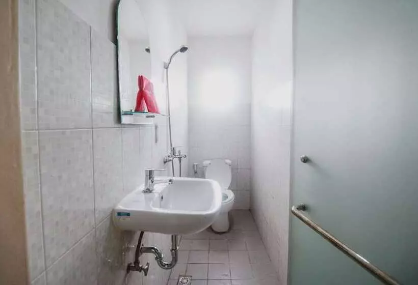 Majatalo Reddoorz @ Pandu Raya Bogor