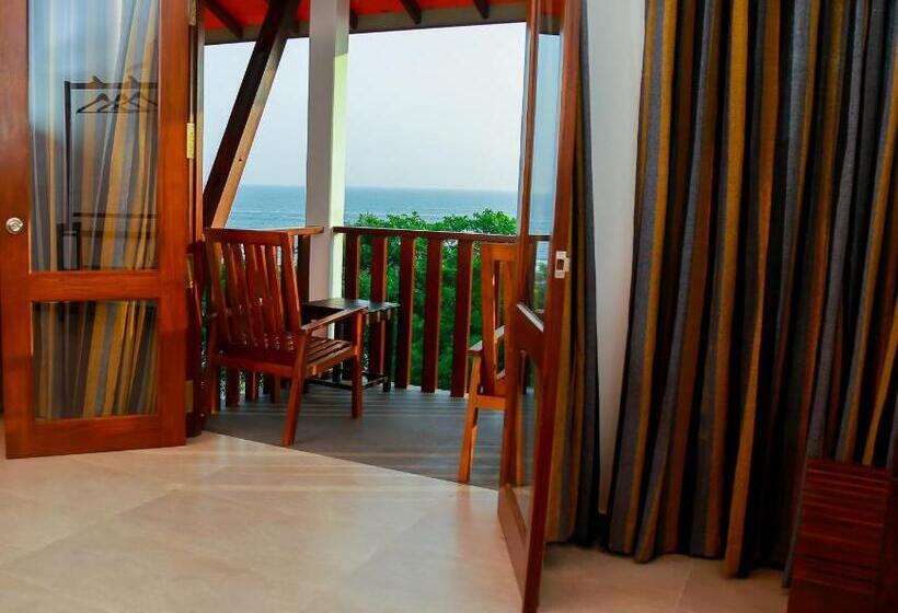 Seafood Restaurant And Motel