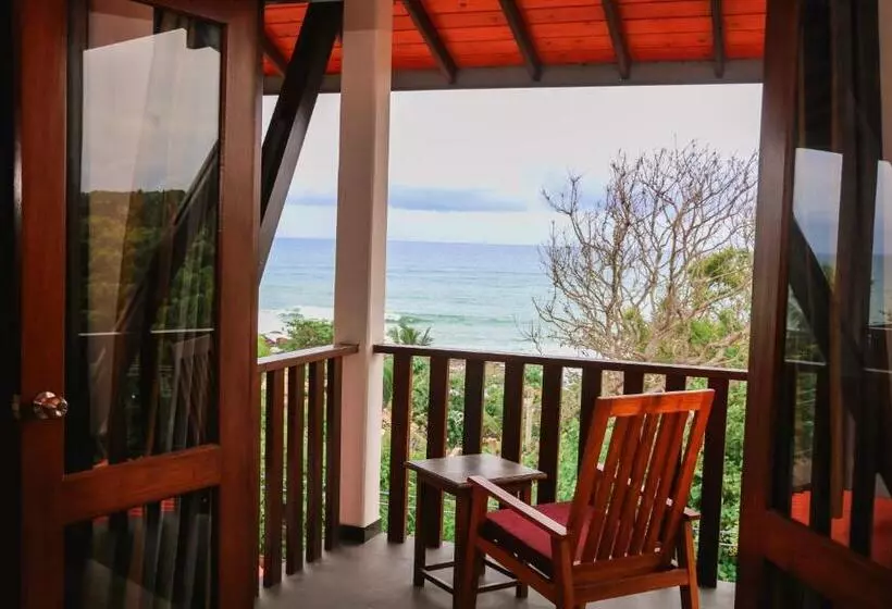 Seafood Restaurant And Motel