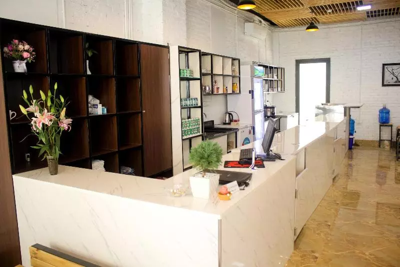 هاستل Aroma Halong