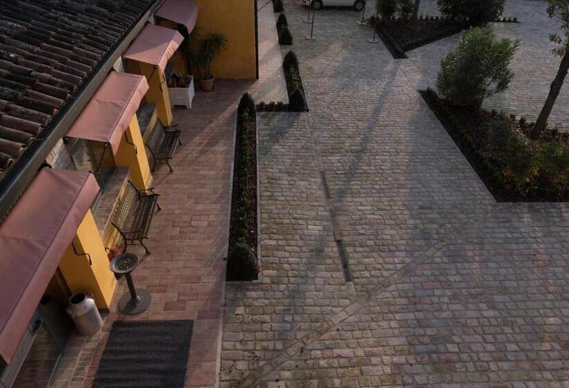 فندق Agriturismo Corte Palazzo