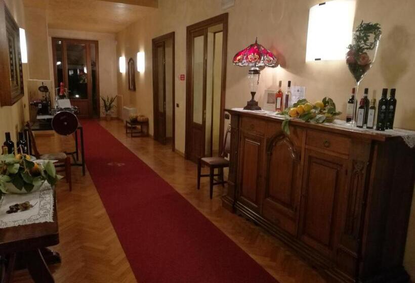 فندق Agriturismo Corte Palazzo