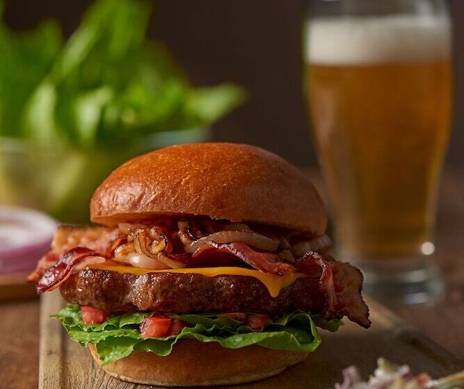 فندق Hyatt Place Calgary Airport