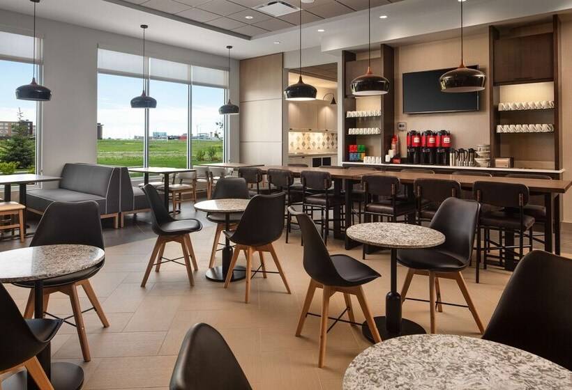 فندق Hyatt Place Calgary Airport