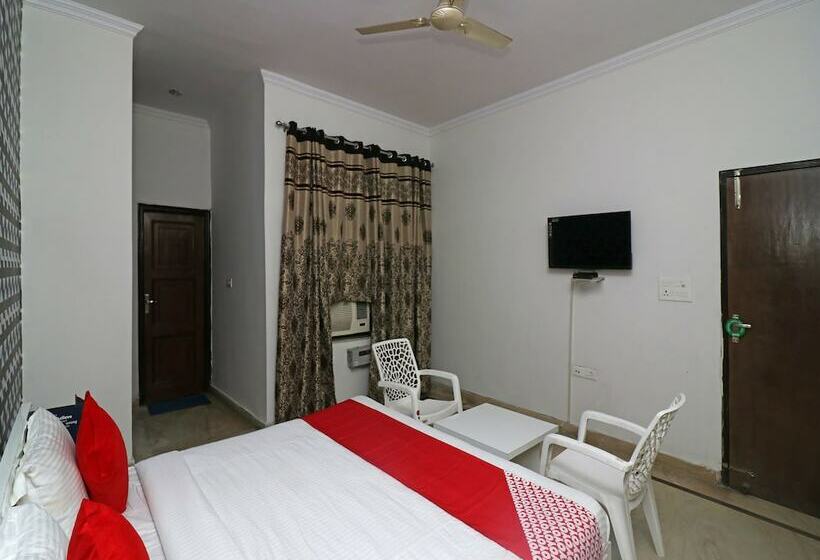 هتل Oyo 22506 Heaven Residency