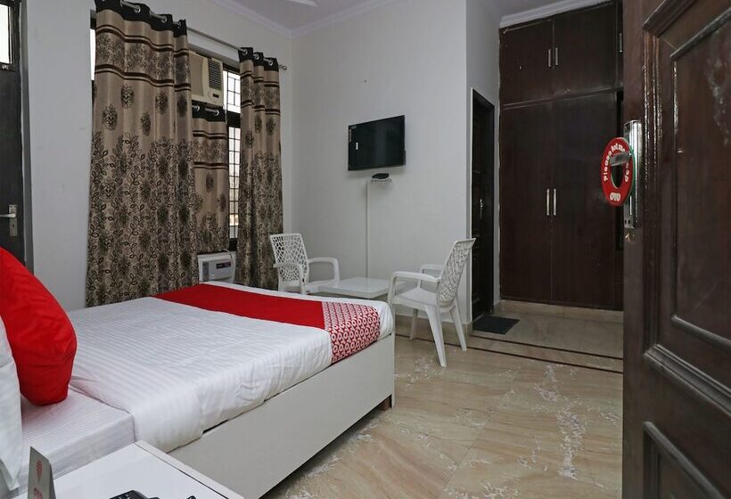 هتل Oyo 22506 Heaven Residency