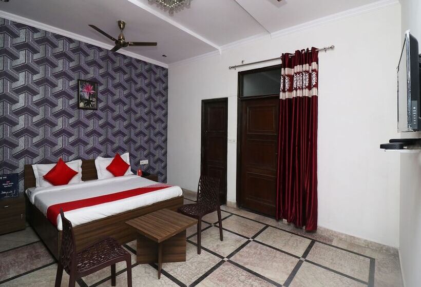 هتل Oyo 22506 Heaven Residency