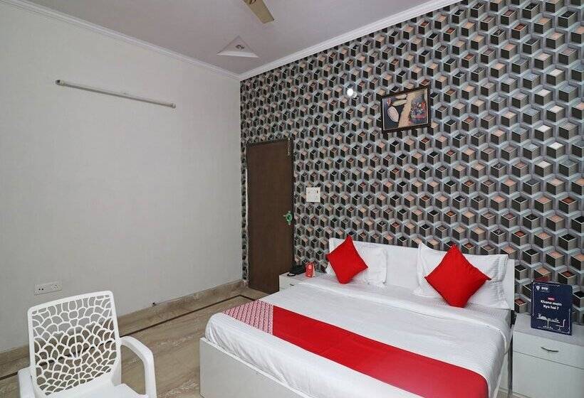 هتل Oyo 22506 Heaven Residency