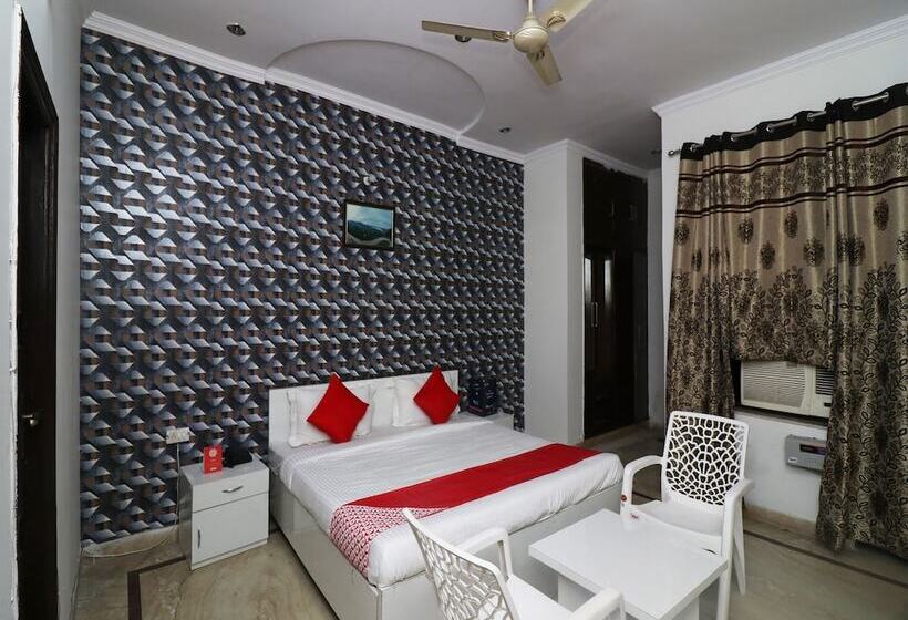 هتل Oyo 22506 Heaven Residency