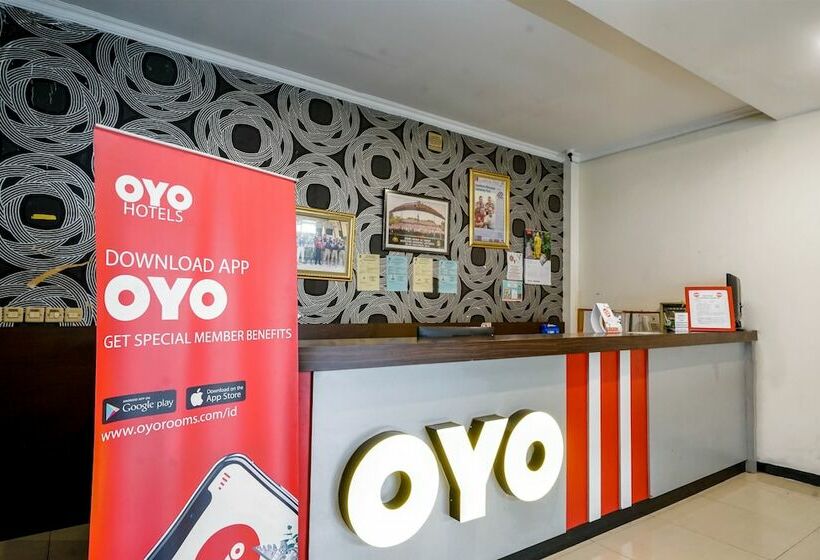 Hotell Oyo 230 Maleo Residence