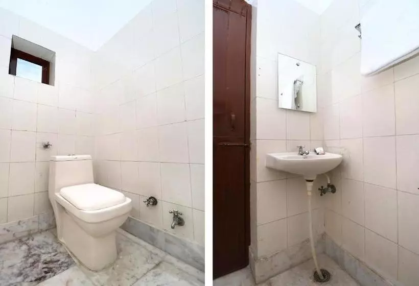 ホテル Oyo 23066 Shiv Guest House