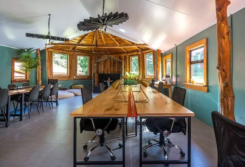 ホテル Selina Monteverde