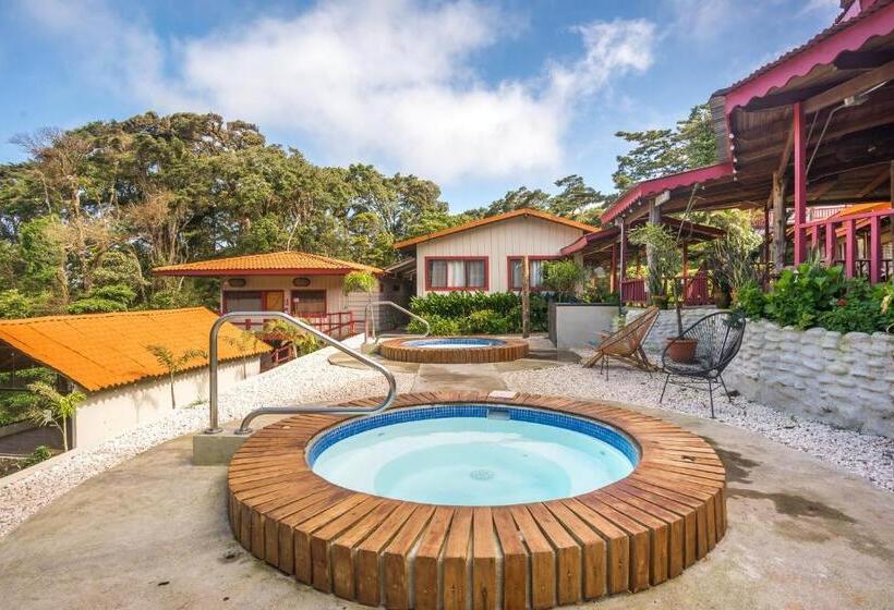 فندق Selina Monteverde