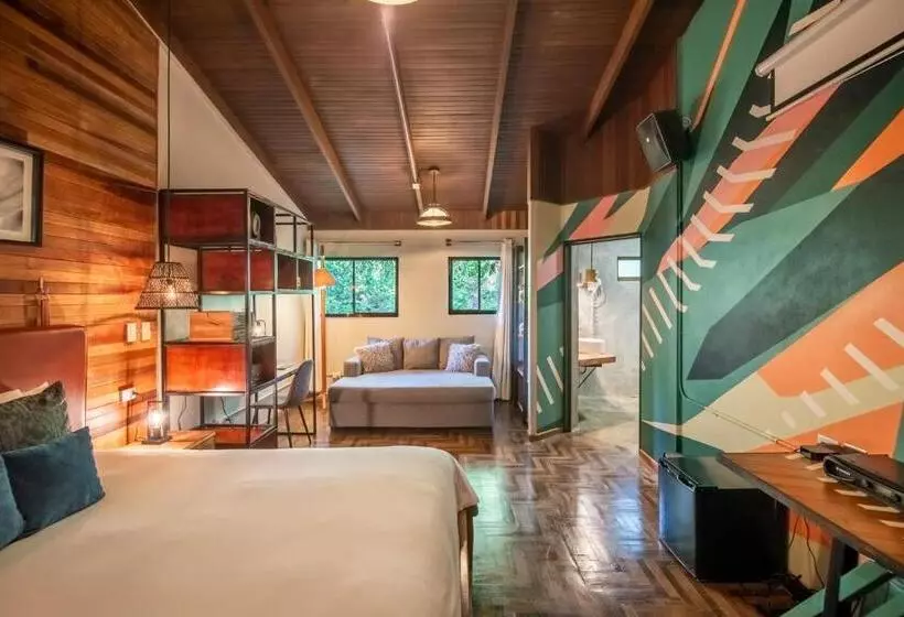 ホテル Selina Monteverde