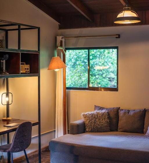 فندق Selina Monteverde