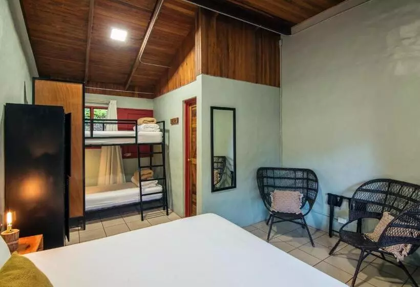 ホテル Selina Monteverde