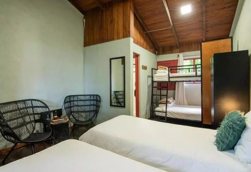 ホテル Selina Monteverde