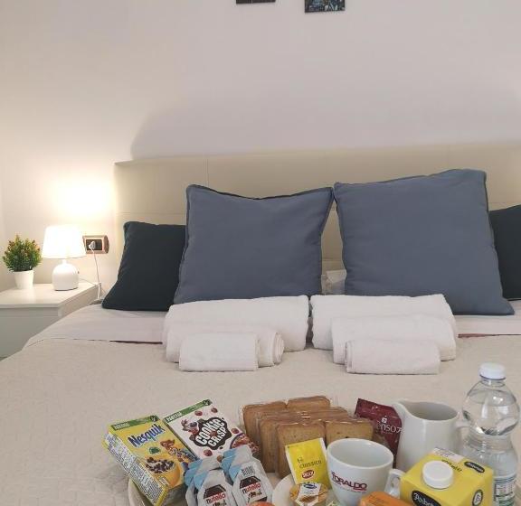 تختخواب و صبحانه Domus Luigi Leone Ii