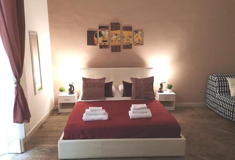 تختخواب و صبحانه Domus Luigi Leone Ii