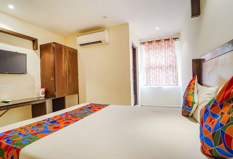 Fabhotel Hr Residency