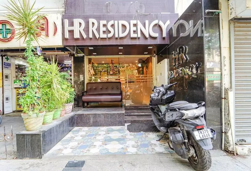 Fabhotel Hr Residency