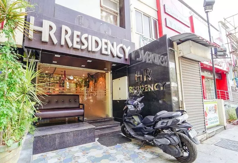 Fabhotel Hr Residency