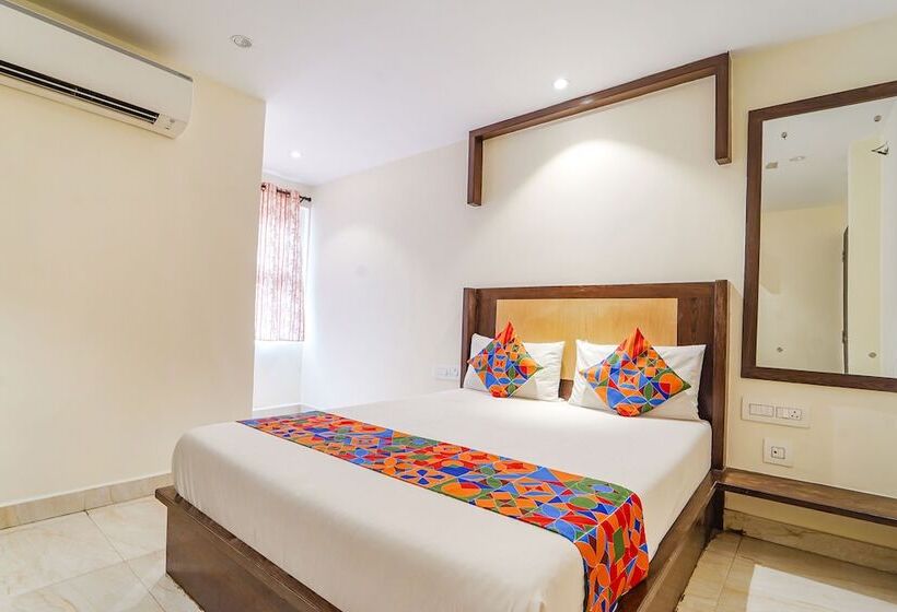 Fabhotel Hr Residency